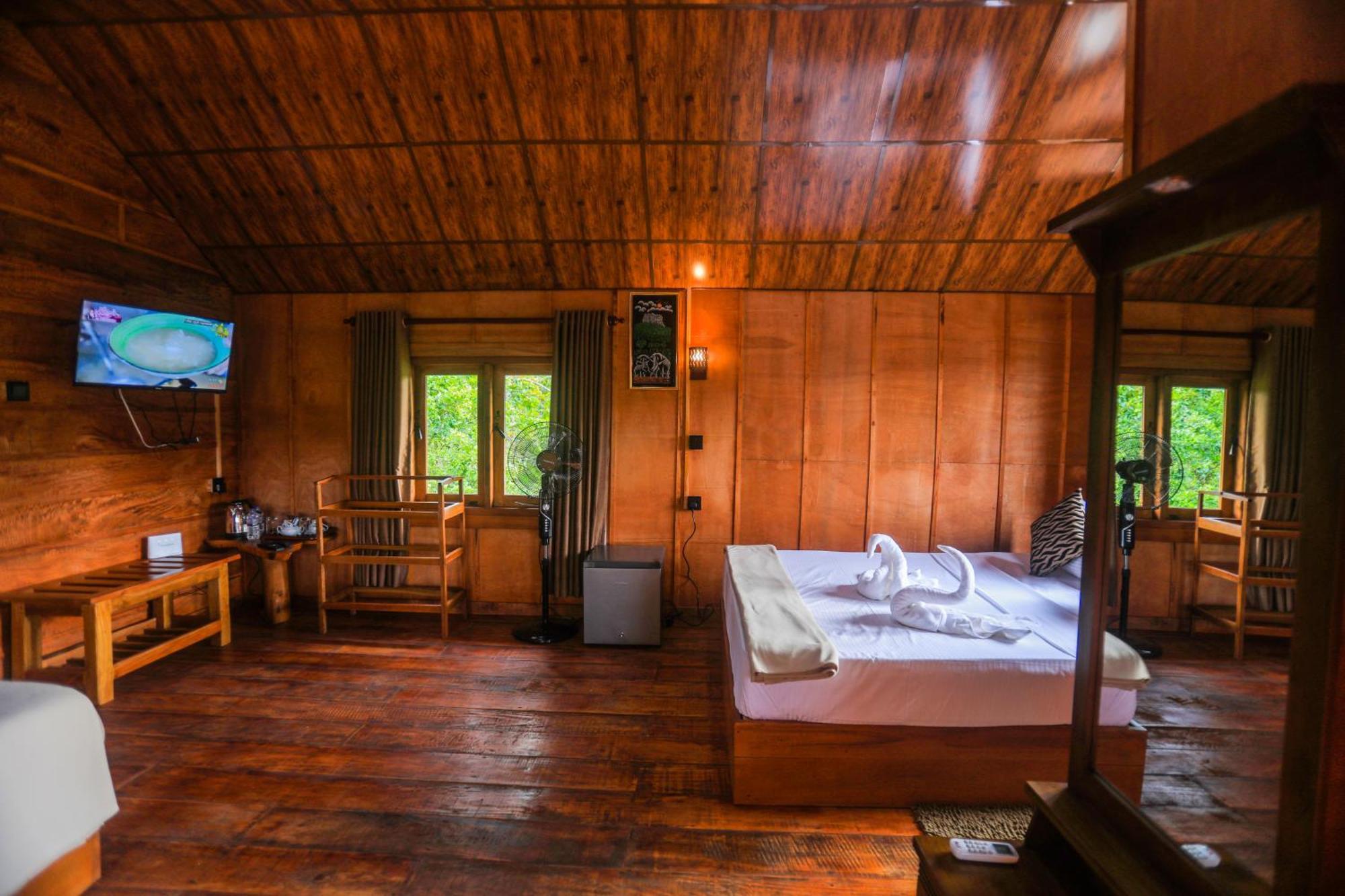 Villa Lion Wood Treehouse Talkote Exterior foto